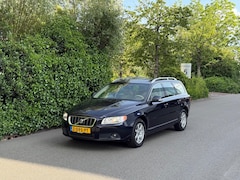 Volvo V70 - 2.5T AUTOMAAT XENON/LEDER/NAVIGATIE NIEUWSTAAT
