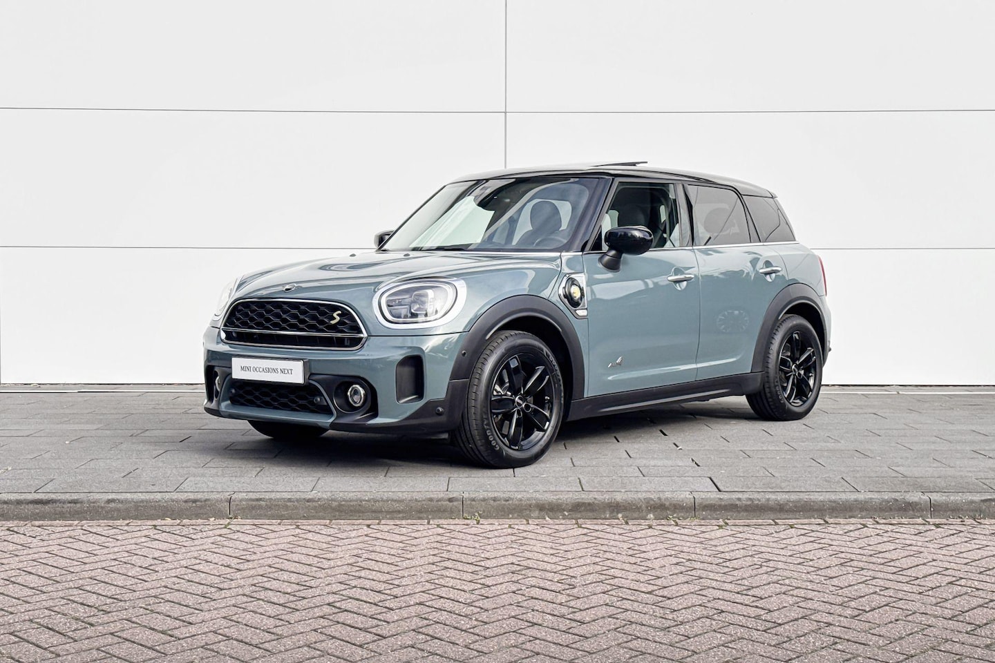 MINI Countryman - 1.5 Cooper S E ALL4 ALL4 - AutoWereld.nl