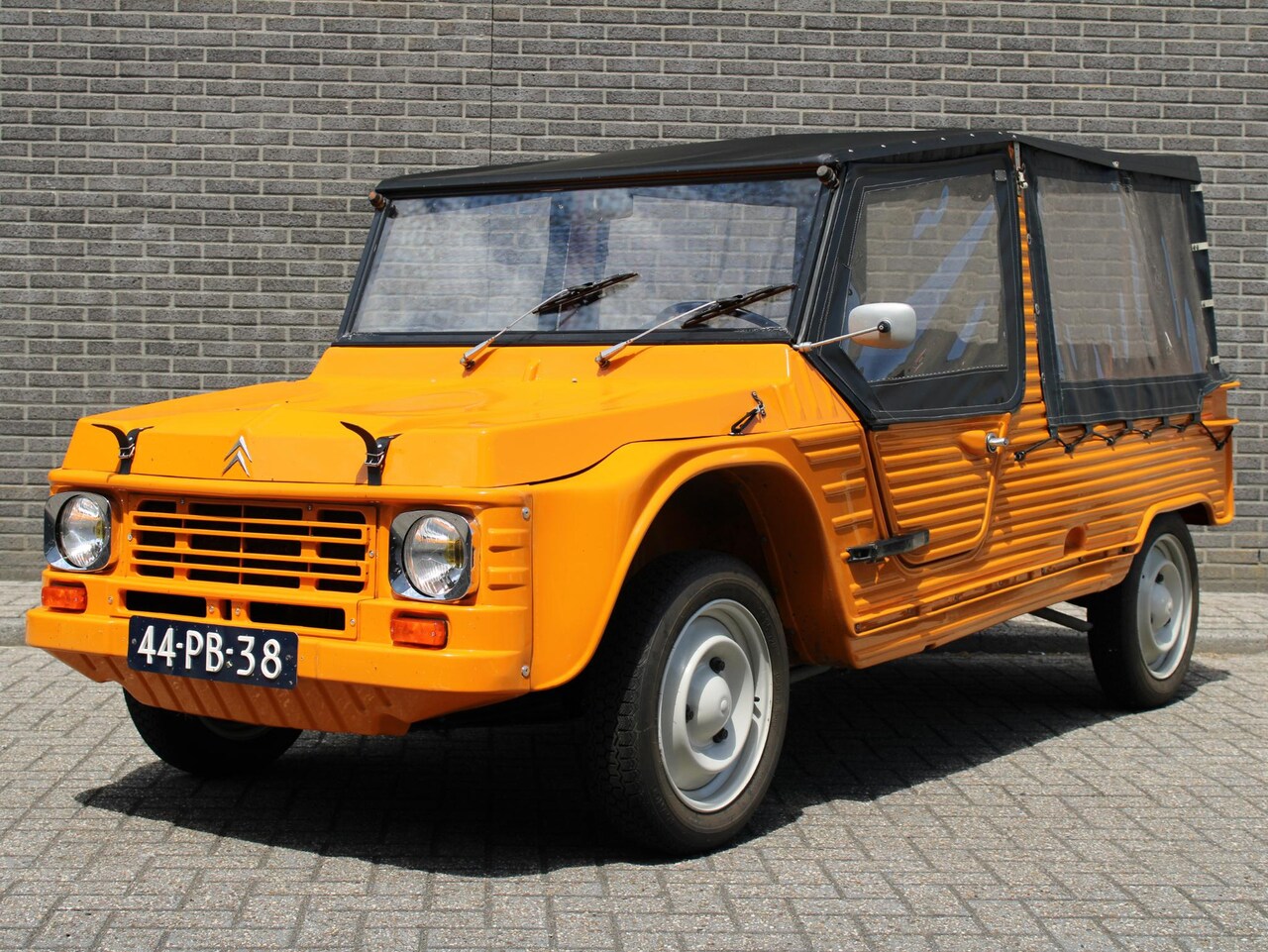 Citroën Méhari - 0.6 2 + 2 - AutoWereld.nl