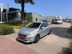 Peugeot 208 - 1.2 VTi Envy