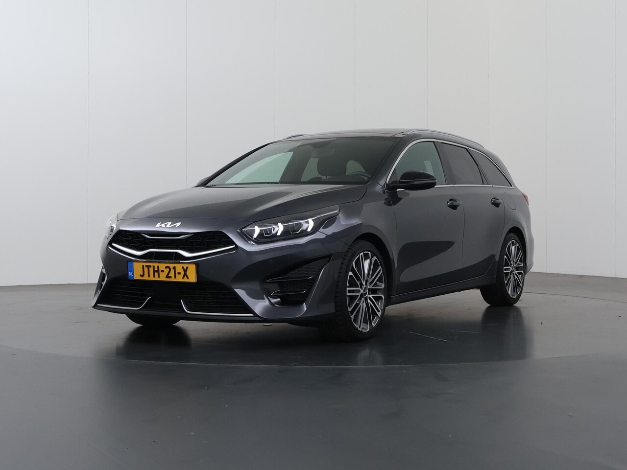 Kia Cee'd Sportswagon - Ceed 1.5 T-GDi GT-PlusLine | Panoramadak | JBL Audio | Stoel/Stuurverwarming | Elektr. Ach - AutoWereld.nl