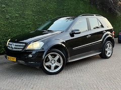 Mercedes-Benz M-klasse - 320 CDI /AUTOMAAT/XENON/AMGPAKKET/RIJDTSUPER/