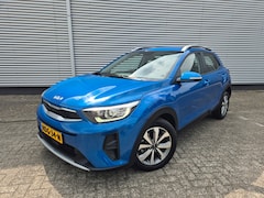 Kia Stonic - 1.0 T-GDi MHEV DynamicLine Automaat, Navigatie/Carplay/Andriod, stoelverwarming,