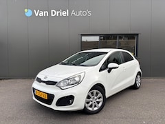 Kia Rio - 1.2 CVVT Super Pack / Cruise Control / Navigatie / Camera