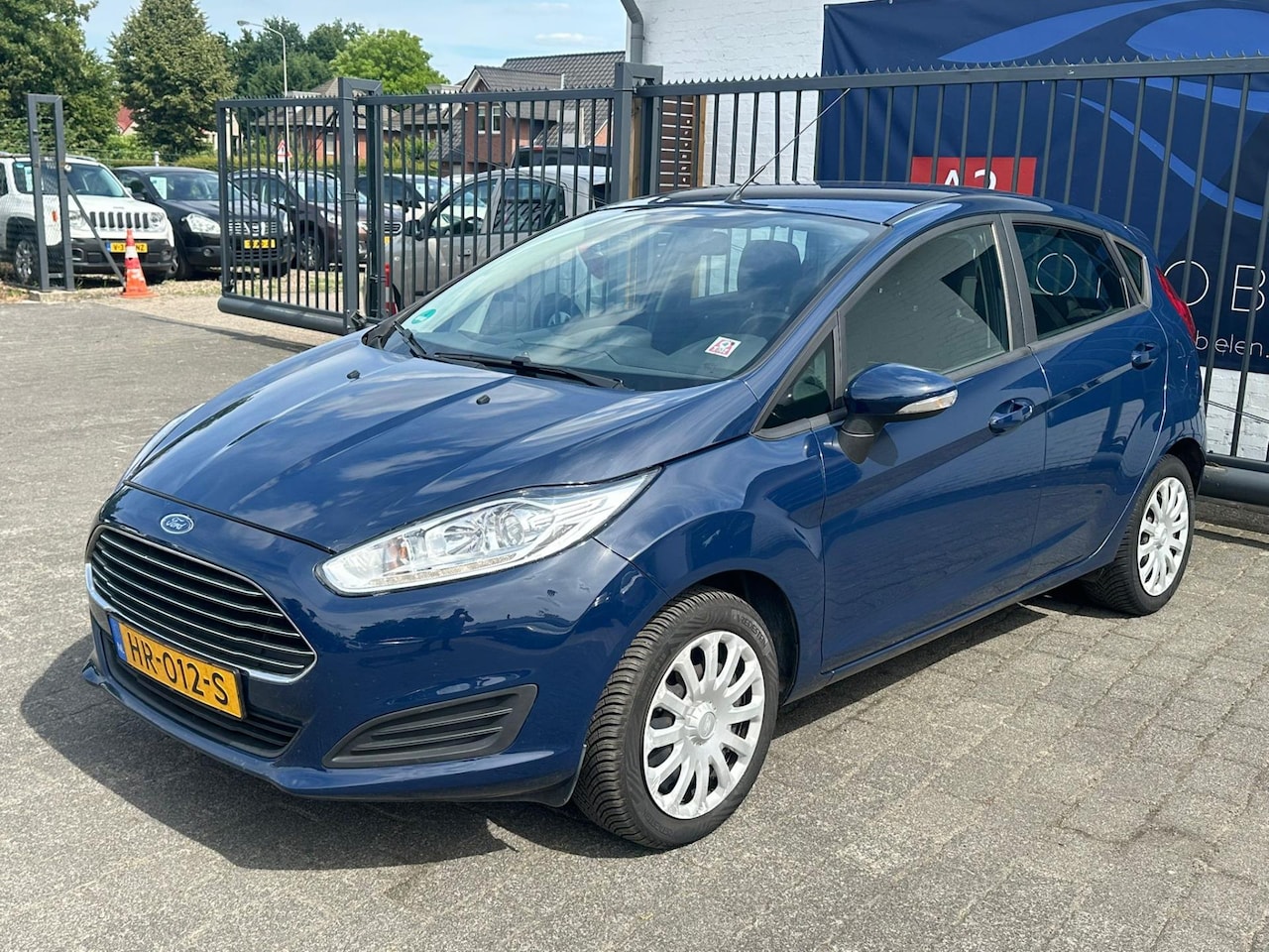 Ford Fiesta - 1.0 Style / AIRCO / BLUETOOTH / MULTIFUNCTIONEEL STUURWIEL / NAP!! - AutoWereld.nl