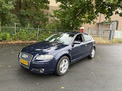Audi A3 - 1.6 Ambiente LEUKE AUTO RIJDT EN SCHAKELT GOED