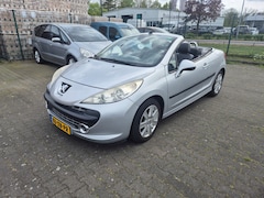 Peugeot 207 CC - 207 CC 1.6-16V T Féline