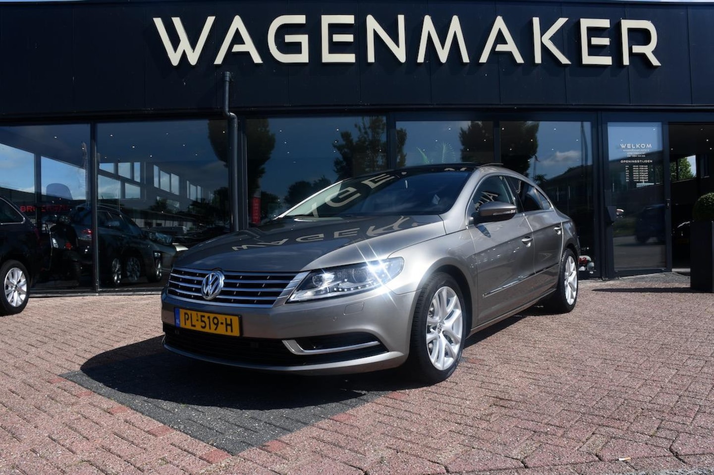 Volkswagen CC - 2.0 TSI AUT|Navi|PANO|Stoelvw|Cruise|Trekhaak - AutoWereld.nl