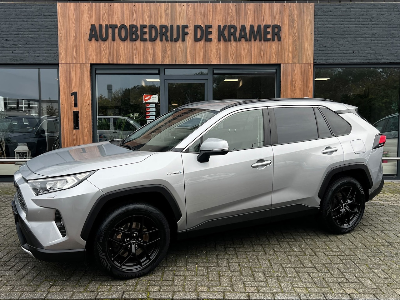 Toyota RAV4 - 2.5 Hybrid First Edition BTW auto - AutoWereld.nl
