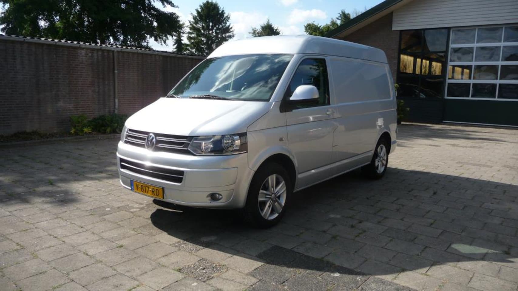 Volkswagen Transporter - 2.0 TDI 103 KW L1H2 - AutoWereld.nl