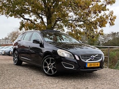 Volvo V60 - 2.4 D5 Summum | 5-cilinder + Xenon + Leder nu €5.975,