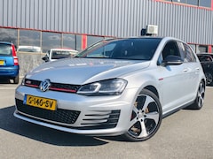 Volkswagen Golf - 2.0 TSI GTI Performance / AUTOMAAT / NAVI / XENON / SPORTSTOELEN / CRUISE CONTROL / CAMERA