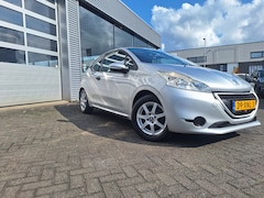 Peugeot 208 - 1.4 VTi Access*Airco*Cruise*Lm Velgen*Pdc*Trekhaak*Enz
