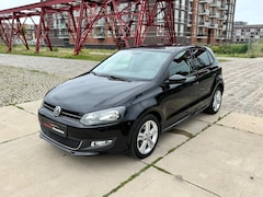 Volkswagen Polo - 1.2 HighLine STYLE NWE APK|Climate|Alcantara|Stoelver|AHK|LM 16”