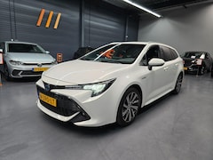 Toyota Corolla Touring Sports - 1.8 Hybrid Business Plus CAMERA LED DEALER ONDERHOUDEN