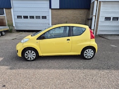 Peugeot 107 - 1.0-12V XR, apk 13=08-2027