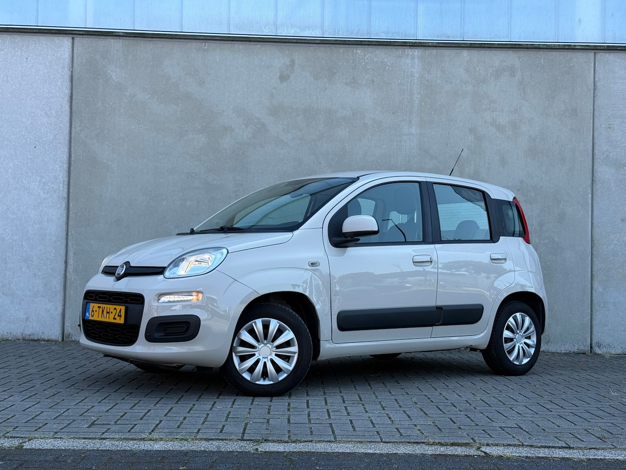 Fiat Panda - 0.9 TwinAir Edizione Cool 0.9 TwinAir Edizione Cool, koude Airco Lees tekst - AutoWereld.nl