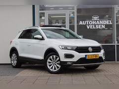 Volkswagen T-Roc - 1.5 TSI Sport Automaat Pano