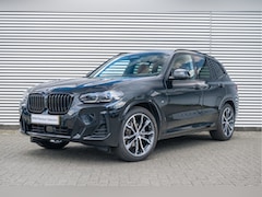 BMW X3 - xDrive20i High Executive M Sport Automaat / Panoramadak / Comfort Access / Adaptieve LED /