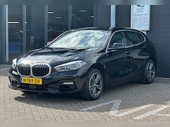 BMW 1-serie - 118i Executive Edition/1STE EIG/NAVI/CARPLAY/LED/NL AUTO NAP