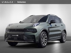Lynk & Co 01 - | CORE | GRATIS TREKHAAK | Achteruitrij camera |