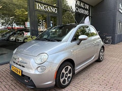 Fiat 500e - 24kwh Clima/Pano/PDC/Navi/86Dkm/Zeer netjes