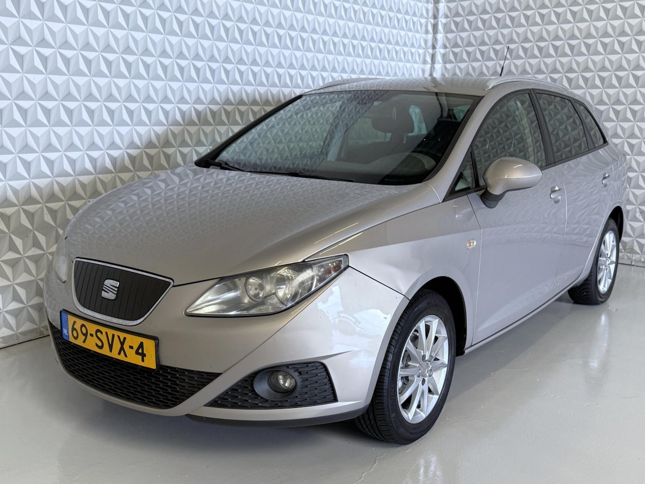 SEAT Ibiza ST - 1.2 TDI Style Ecomotive Clima Cruise PDC (2011) - AutoWereld.nl