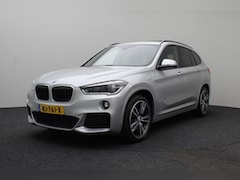 BMW X1 - xDrive20i High Executive M-pakket 2017 | Dealer Onderhouden | Panorama Dak | Airco | Navig