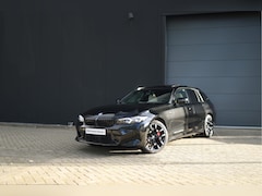 BMW 3-serie Touring - 330e | M Sport Pro | Comfort Access | Panoramadak elektrisch | Sportstoelen | Stoel -Stuur