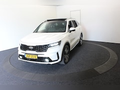 Kia Sorento - 1.6 T-GDI Plug-in Hybrid 4WD Executive Trekh Pano Bose leder Donkere hemel