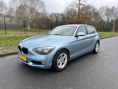 BMW 1-serie - 114i EDE prachtige auto met veel optie