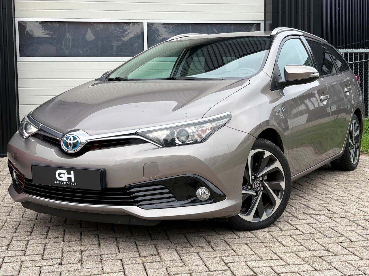 Toyota Auris Touring Sports - 1.8 Hybrid Dynamic 1.8 Hybrid Dynamic - AutoWereld.nl