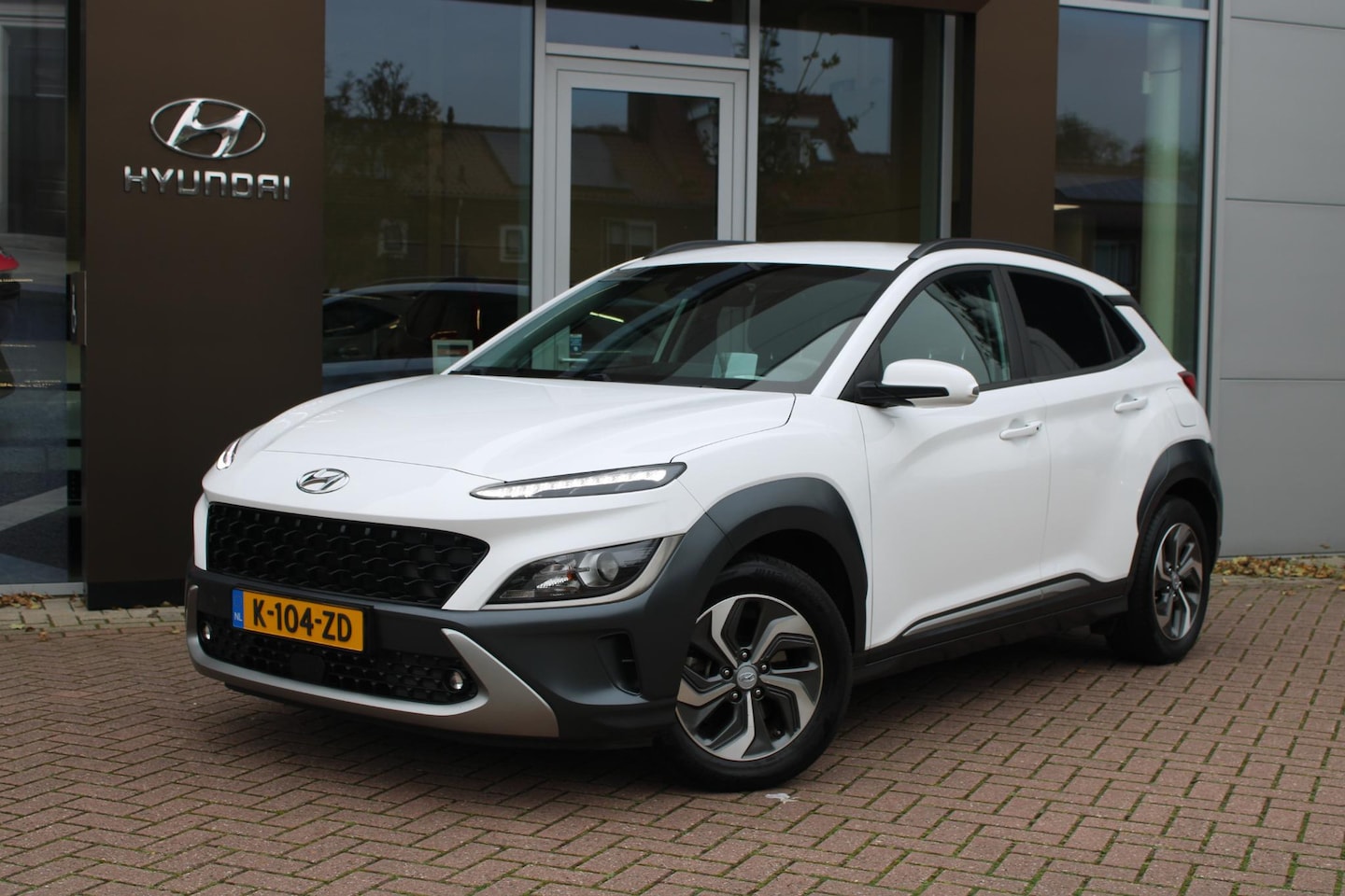 Hyundai Kona - 1.6 GDI HEV Fashion TREKHAAK - NAVIGATIE - CAMERA - KRELL PREMIUM AUDIO - AutoWereld.nl