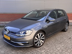 Volkswagen Golf - 1.5 TSI Comfortline Business | Automaat | Trekhaak | Stoelverw | Apple Carplay/Android Aut