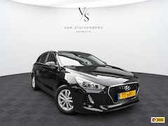 Hyundai i30 Wagon - 1.4 T-GDI Comfort TREKHAAK CARPLAY NAVI Clima