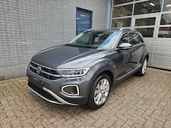 Volkswagen T-Roc - 1.5 TSI Style Inclusief Afleveringskosten