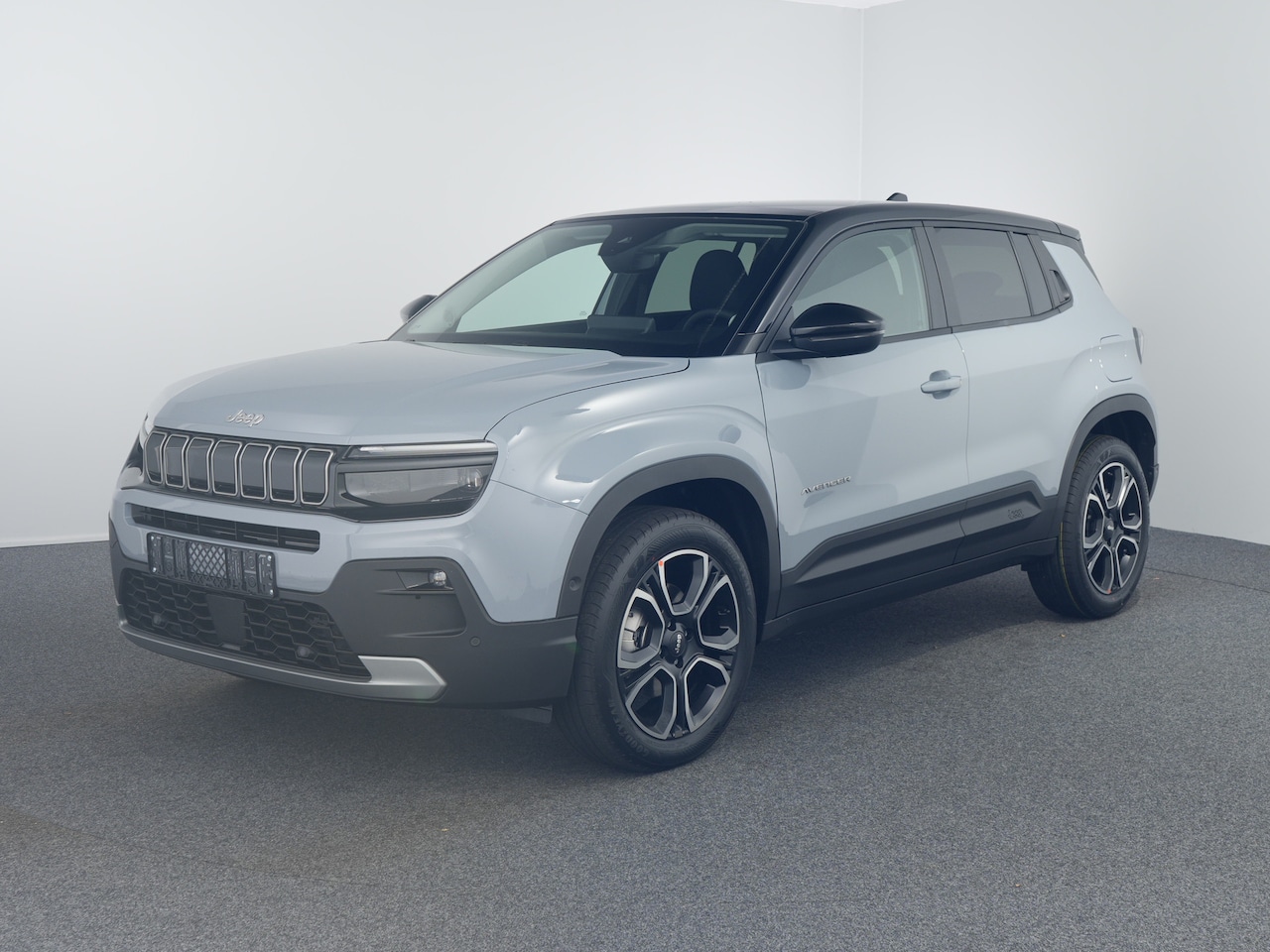 Jeep Avenger - Summit | 18" Diamond Cut lichtmetalen velgen | 360 parkeersensoren | Achteruitrijcamera - AutoWereld.nl