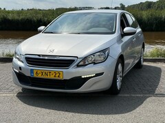 Peugeot 308 SW - 1.2 e-THP Blue Lease