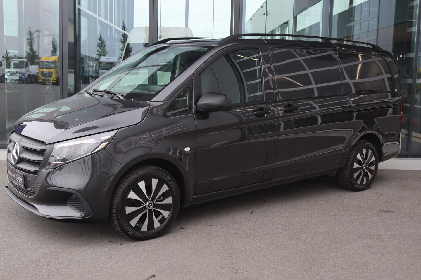 Mercedes-Benz Vito - 116 CDI Aut. L2 Pro |AIRCO/MBUX/CAMERA/2xSCHUIFD. |Certified - AutoWereld.nl