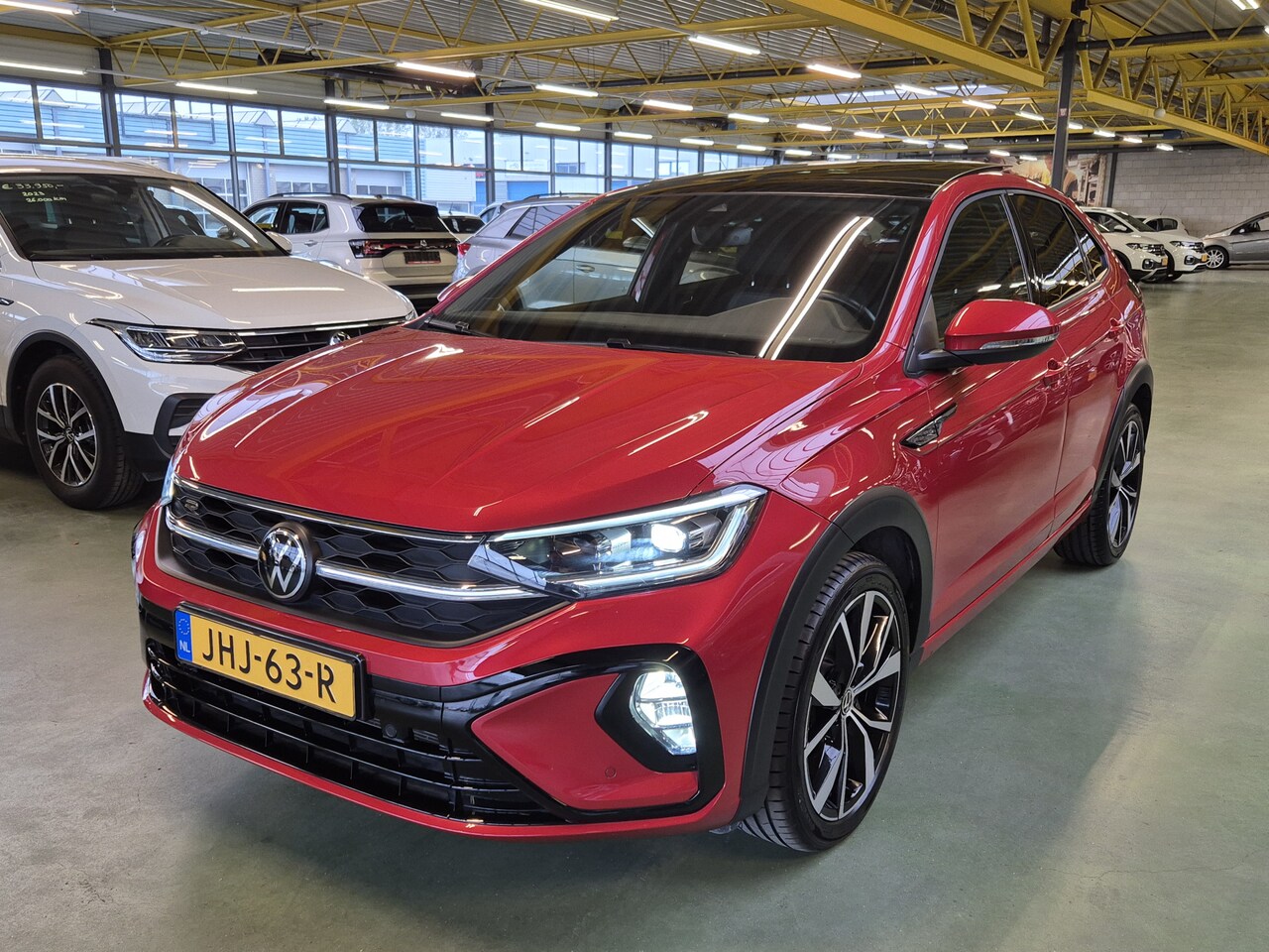 Volkswagen Taigo - 1.5 TSI R-Line -150pk- Automaat | Panorama Dak | IQ LED | 18 inch Misano | Rijklaarprijs i - AutoWereld.nl