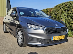 Skoda Fabia - 1.0 TSI AUT Carplay 12 mnd Garantie Zondag OPEN