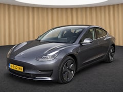 Tesla Model 3 - Standard RWD Plus 60 kWh 90% SOH | 12 maanden BOVAG | Stoelverwarming | Groot scherm |