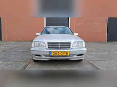 Mercedes-Benz C-klasse - 180 Elegance