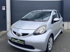 Toyota Aygo - 1.0-12V + Airco New apk