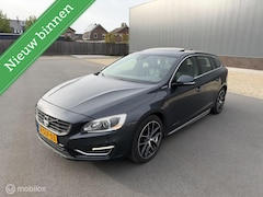 Volvo V60 - 2.4 D6 AWD Plug-In Hybrid Summum