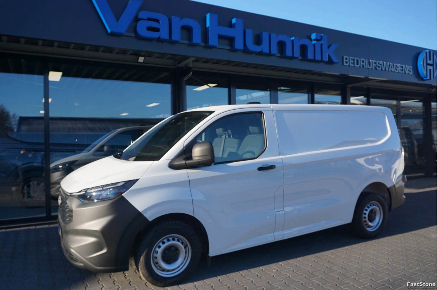 Ford Transit Custom - 280S 136PK BPM VRIJ 13" Scherm Apple CP / Android A. LED!! NR. J251* - AutoWereld.nl