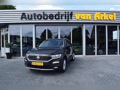 Volkswagen T-Roc - 1.5 TSI Style Business van camera el achterklep