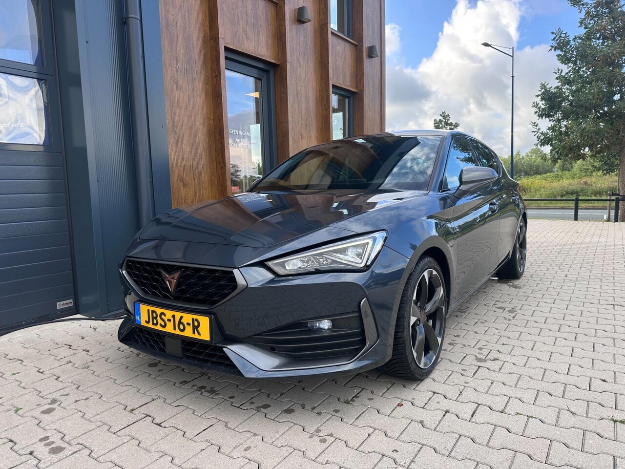 CUPRA Leon - 1.4 e-Hybrid VZ Business - AutoWereld.nl
