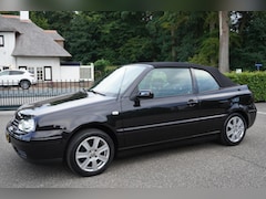 Volkswagen Golf Cabriolet - 2.0 Highline Airco Nederlandse Auto