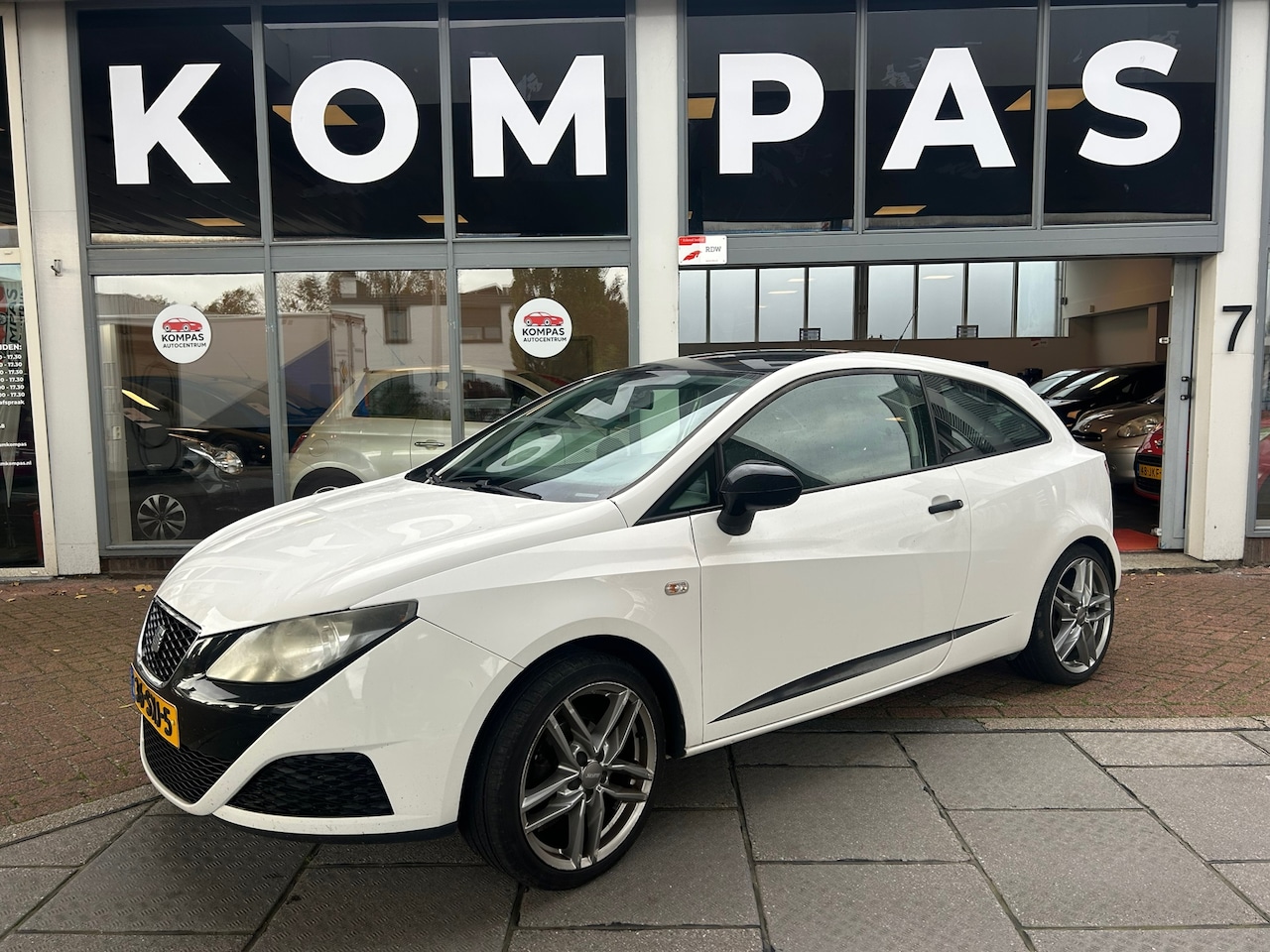 SEAT Ibiza SC - 1.2 Club |Nw.KETTING|Carplay|Airco|NAP|Nw.APK|Lm.Velgen|EL.Ramen - AutoWereld.nl